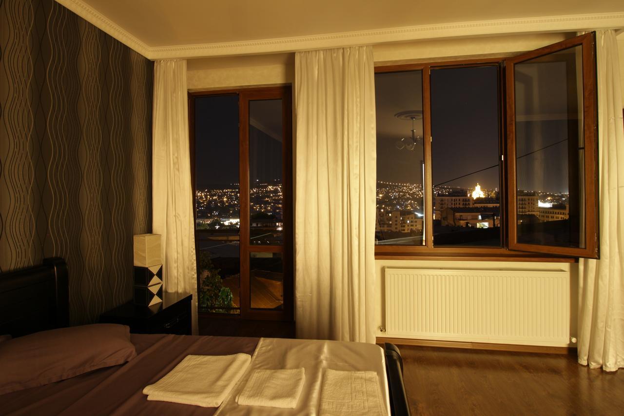 Family Hotel Parajanov Tbilisi Zewnętrze zdjęcie
