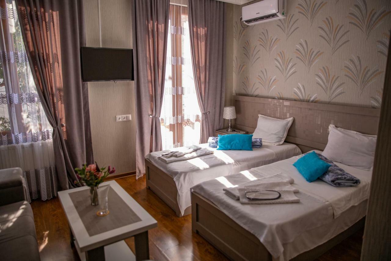 Family Hotel Parajanov Tbilisi Zewnętrze zdjęcie