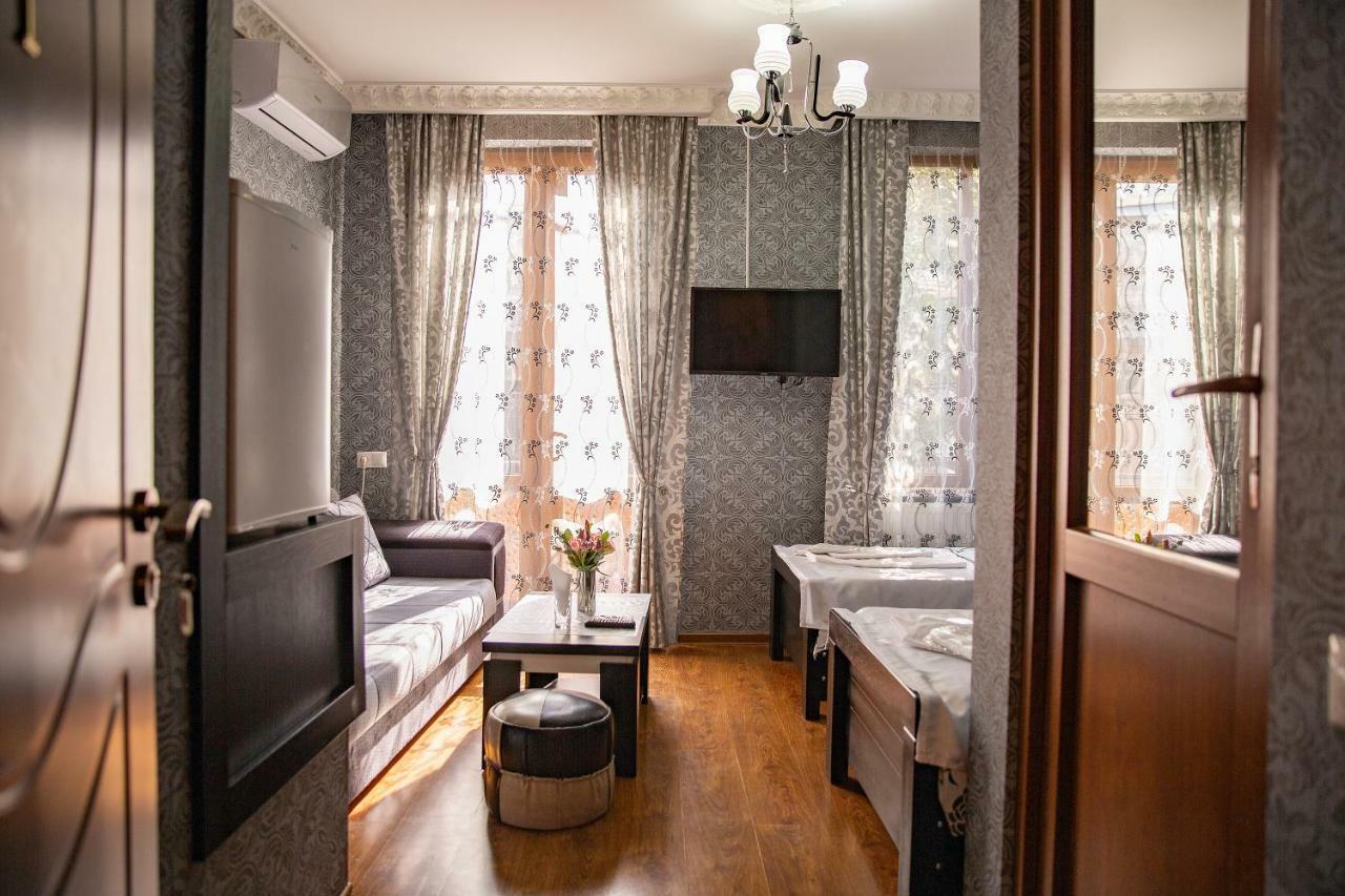 Family Hotel Parajanov Tbilisi Zewnętrze zdjęcie