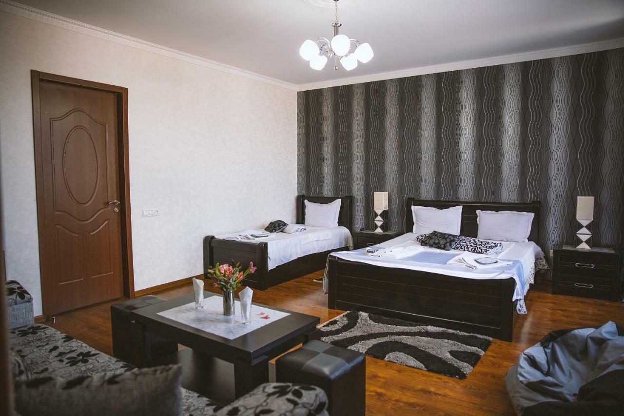 Family Hotel Parajanov Tbilisi Zewnętrze zdjęcie