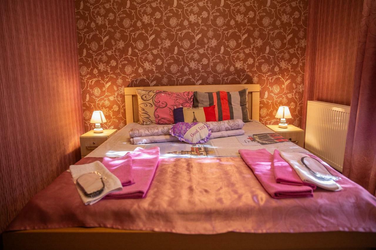 Family Hotel Parajanov Tbilisi Zewnętrze zdjęcie
