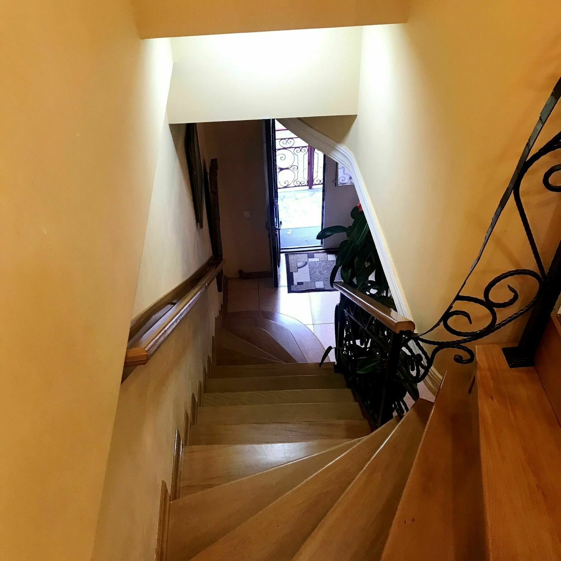 Family Hotel Parajanov Tbilisi Zewnętrze zdjęcie